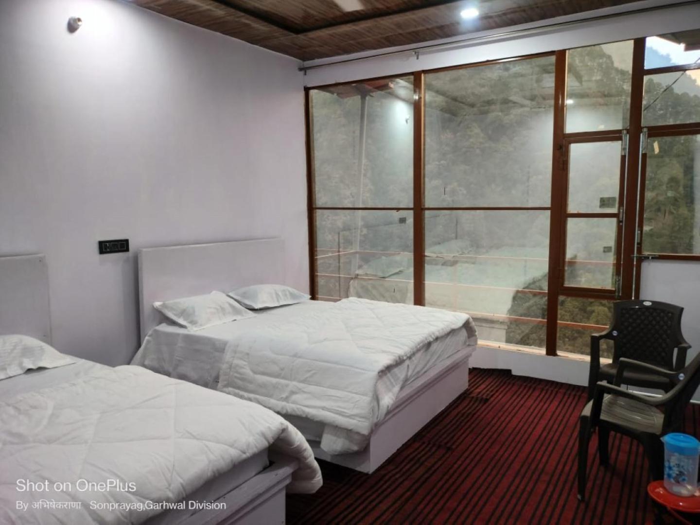 Kedar Hill Resort Sonprayag Trijugi Narayan 外观 照片